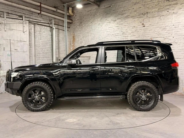 2024 Toyota Landcruiser Sahara Diesel 4WD Automatic