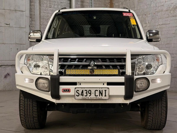 2019 Mitsubishi Pajero Exceed 4WD Automatic Diesel
