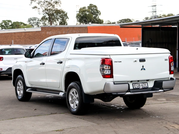 2019 Mitsubishi Triton GLX+ 4WD Manual Diesel