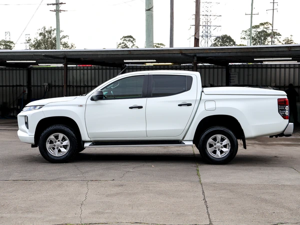 2019 Mitsubishi Triton GLX+ 4WD Manual Diesel