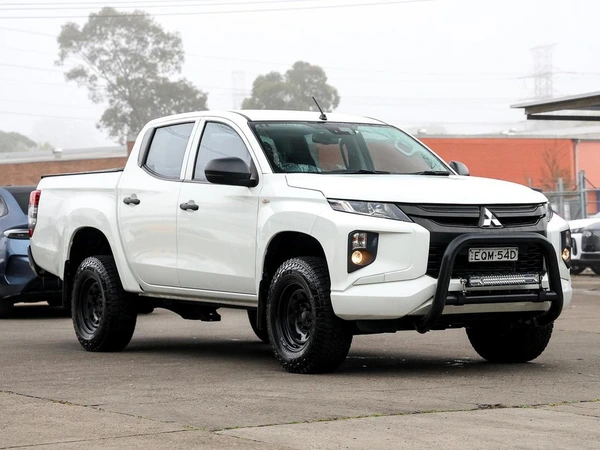 2021 Mitsubishi Triton GLX Diesel 4WD Automatic