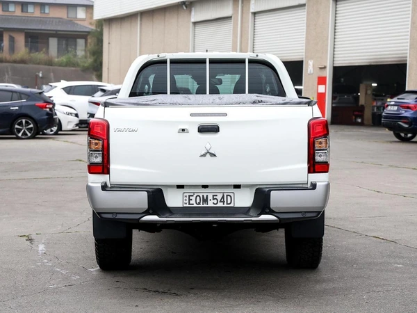 2021 Mitsubishi Triton GLX Diesel 4WD Automatic
