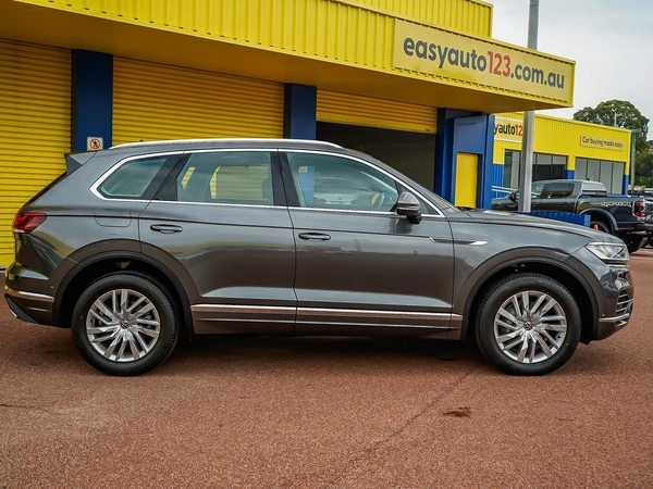 2021 Volkswagen Touareg 170TDI 4WD Automatic Diesel