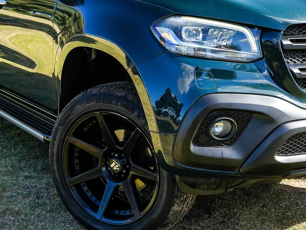 2020 Mercedes-Benz X-class X250d Progressive 4WD Diesel Manual