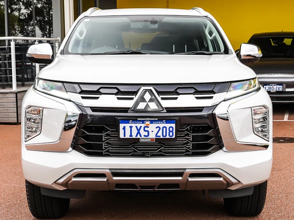 2025 Mitsubishi Pajero sport GLS 4WD Automatic Diesel