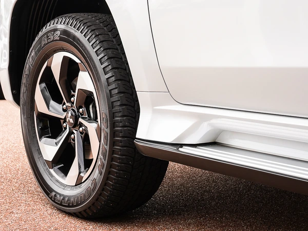 2025 Mitsubishi Pajero sport GLS 4WD Automatic Diesel