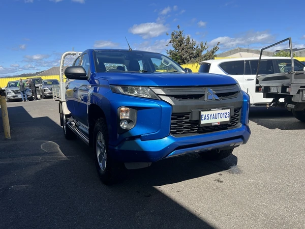 2022 Mitsubishi Triton GLX+ Automatic Diesel 4WD