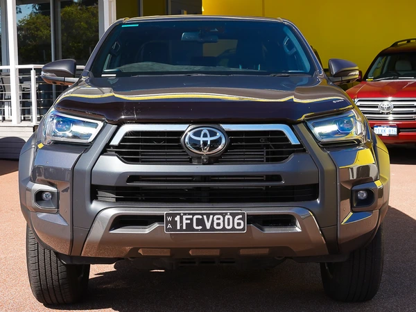 2025 Toyota Hilux Rogue 48V Diesel 4WD Automatic
