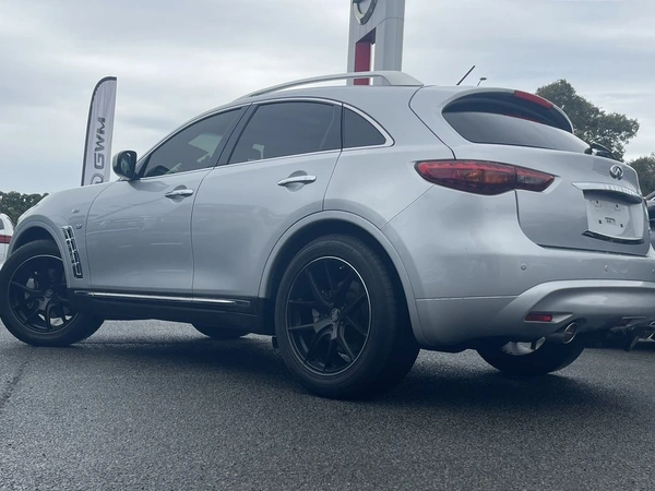 2014 Infiniti QX70 GT Petrol Automatic 4WD Leather Seats Sunroof