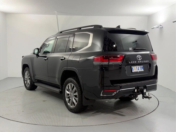 2023 Toyota Landcruiser Sahara ZX Turbo Diesel 4WD Automatic