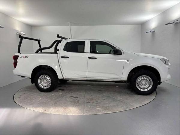 2022 Isuzu D-MAX SX Turbo Diesel Automatic 4WD
