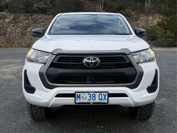 2022 Toyota Hilux SR Turbo Diesel 4WD Automatic
