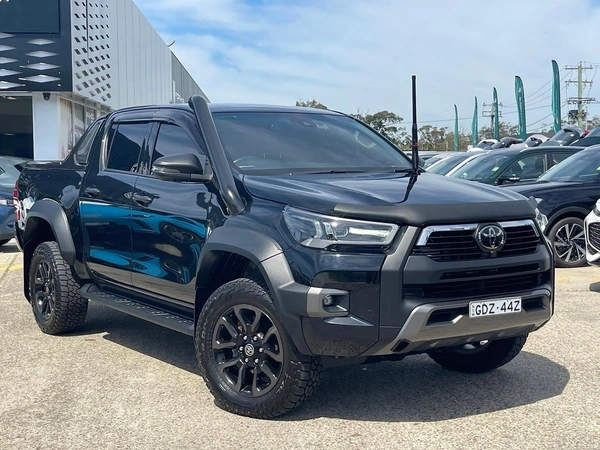 2023 Toyota Hilux Rogue 4WD Automatic