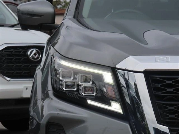 2022 Nissan Navara ST-X 4WD Automatic