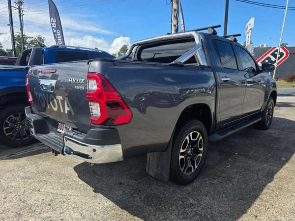 2023 Toyota HiLux SR5 4WD Diesel Automatic