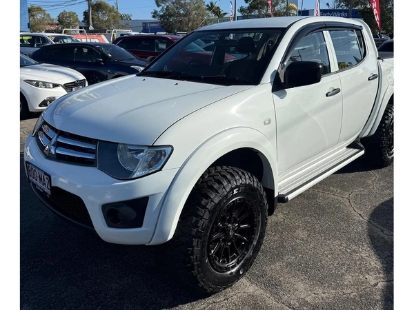 2014 Mitsubishi Triton GLX MN Turbo Diesel Manual 4WD