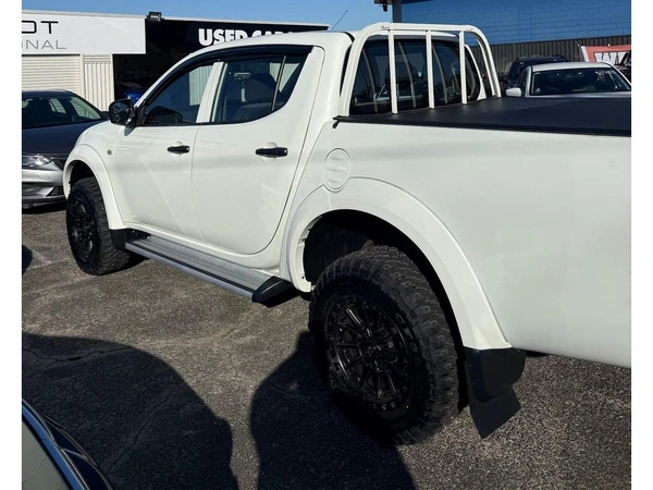 2014 Mitsubishi Triton GLX MN Turbo Diesel Manual 4WD