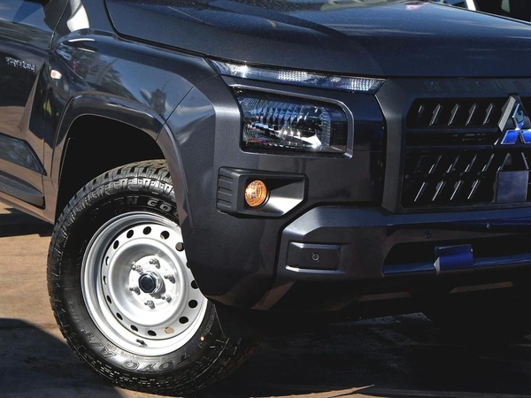 2026 Mitsubishi Triton GLX 4x4 Turbo Diesel Automatic