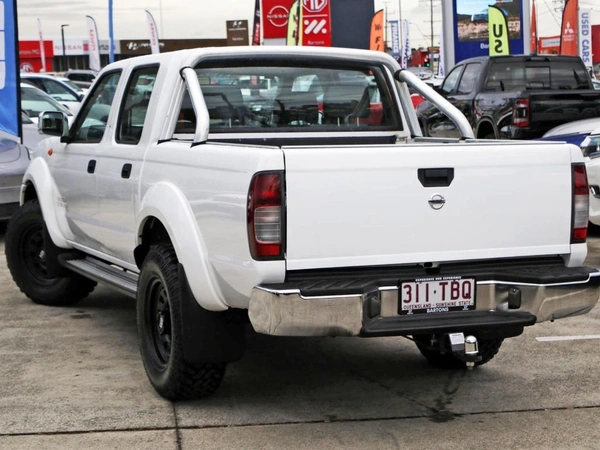2013 Nissan Navara ST-R D22 Turbo Diesel Manual 4WD
