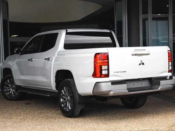 2025 Mitsubishi Triton GLS Diesel 4WD Manual