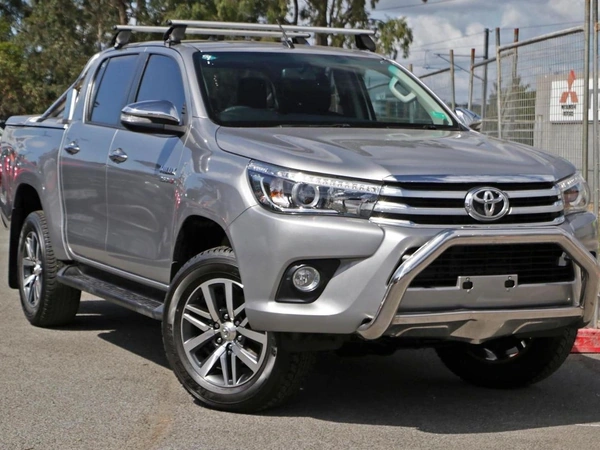 2015 Toyota Hilux SR5 Turbo Diesel Automatic 4WD