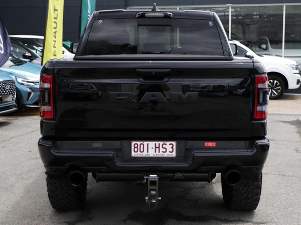 2023 Ram 1500 Limited 4WD Automatic V8 HEMI 5.7L Engine Crew Cab