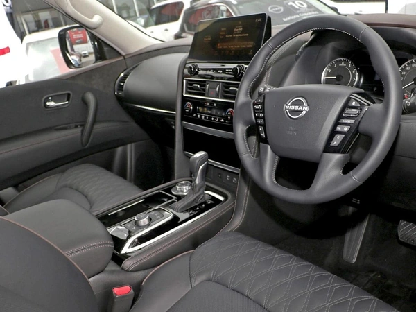 2026 Nissan Patrol Warrior Y62 4WD V8 Engine 7-Speed Manual Transmission