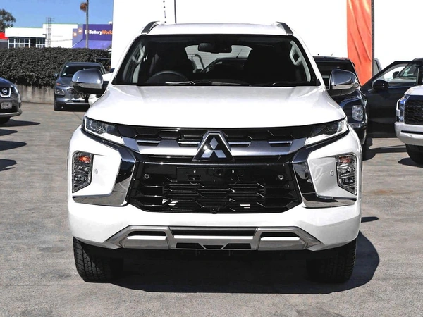 2024 Mitsubishi Pajero Sport GLS Turbo Diesel 4WD Automatic Transmission