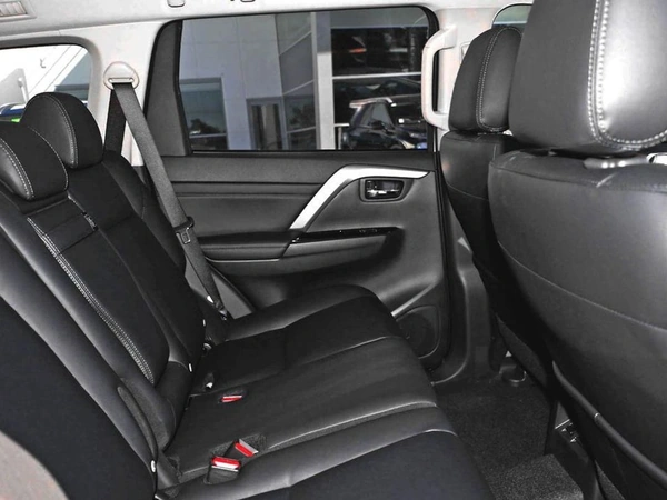 2024 Mitsubishi Pajero Sport GLS 4x4 Turbo Diesel Automatic Transmission