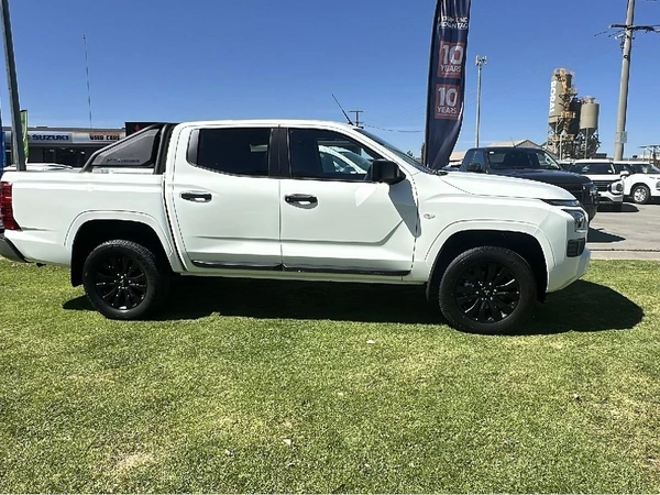 2025 Mitsubishi Triton GLX-R 4WD Turbo Diesel Automatic Transmission