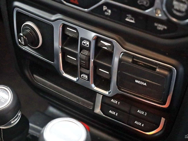 2020 Jeep Gladiator Overland JT 4WD Automatic Leather Seats Heated Seats