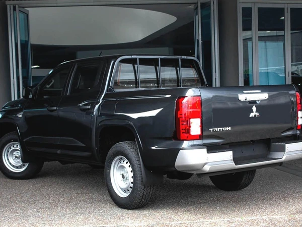 2026 Mitsubishi Triton GLX 4WD Manual Diesel