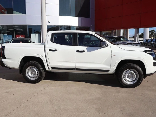 2026 Nissan Navara SL D27 4WD Automatic Turbo Diesel