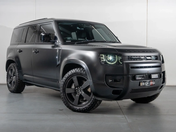 2022 Land Rover Defender 110 D300 X-Dynamic HSE 4WD Leather Seats Sunroof