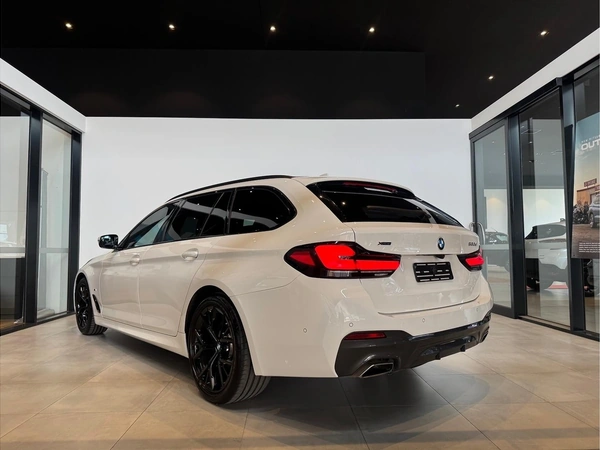 2022 Bmw 5 Series 530d xDrive LCI Automatic AWD Diesel