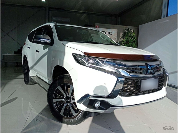 2017 Mitsubishi Pajero Sport Exceed QE 4WD Turbo Diesel Automatic