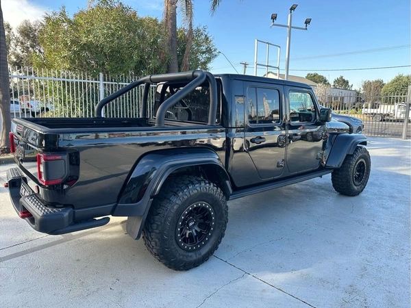2022 Jeep Gladiator Rubicon 4WD Automatic