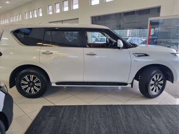 2023 Nissan Patrol Ti 4WD Automatic Leather Seats