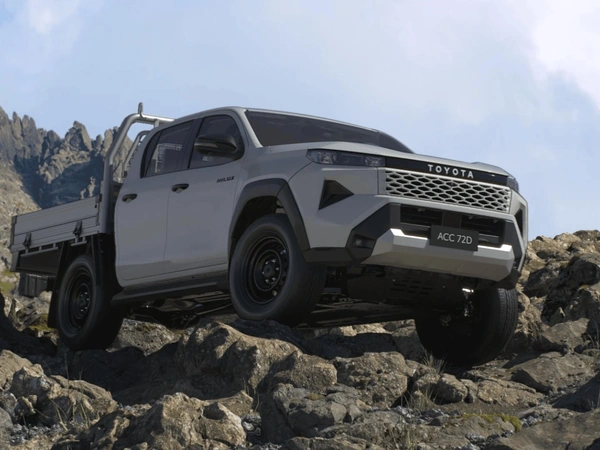 2026 Toyota HiLux SR 4WD Auto 2.8 L Diesel