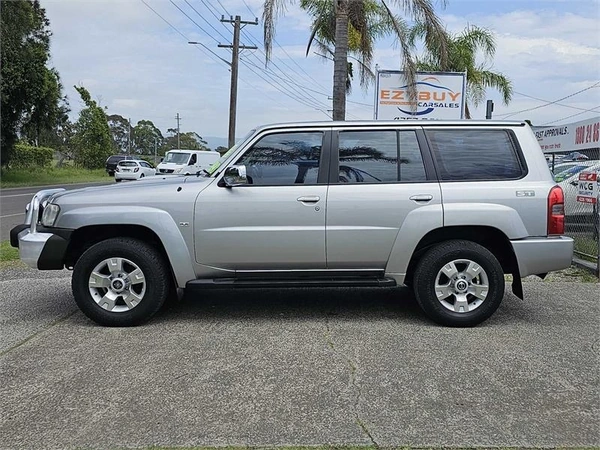2004 Nissan Patrol ST 4WD Diesel Turbo Manual