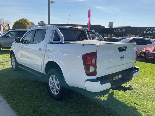 2023 Nissan Navara ST 4WD Automatic