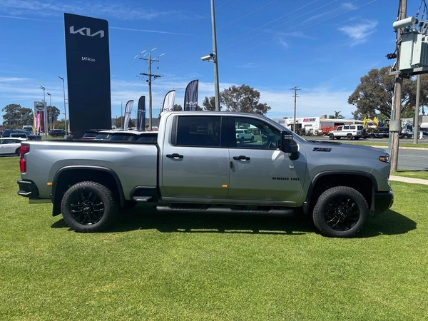 2026 Chevrolet Silverado HD LTZ Premium 4WD Automatic