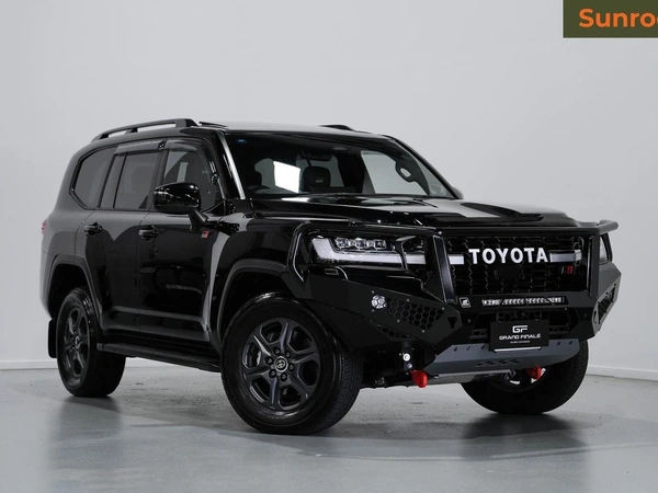 2025 Toyota Landcruiser GR Sport AWD Sunroof Heated Seats
