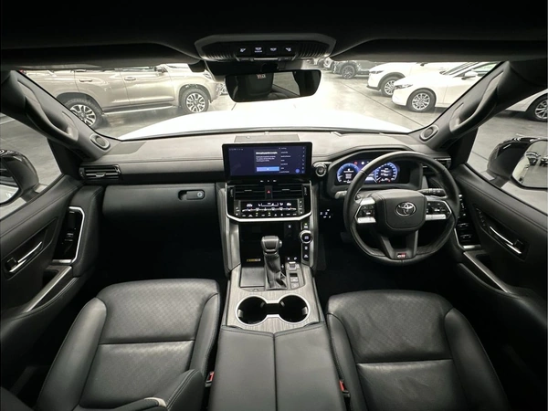 2025 Toyota Landcruiser GR Sport Turbo Diesel Automatic