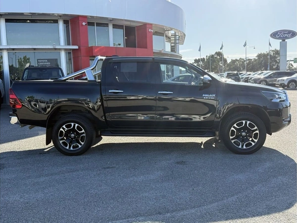 2022 Toyota Hilux SR5 Turbo Diesel Automatic 4WD