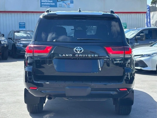 2022 Toyota Landcruiser Sahara Turbo Diesel Automatic 4WD