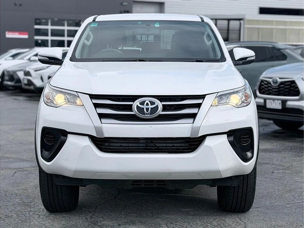 2015 Toyota Fortuner GX Turbo Diesel 4WD Automatic