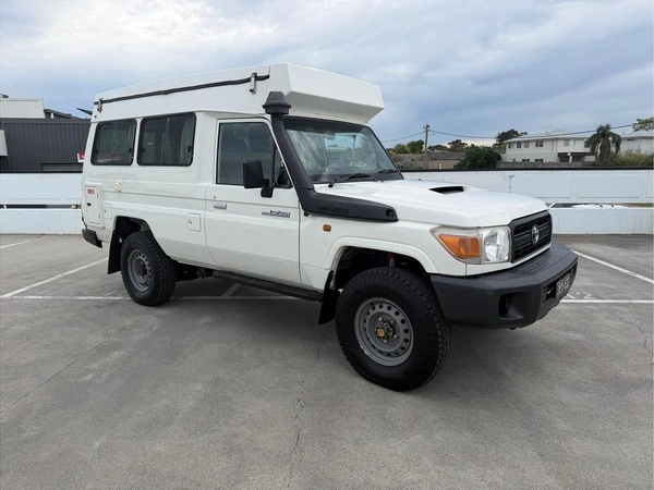 2014 Toyota Landcruiser Workmate Troopcarrier Manual 4WD Turbo Diesel