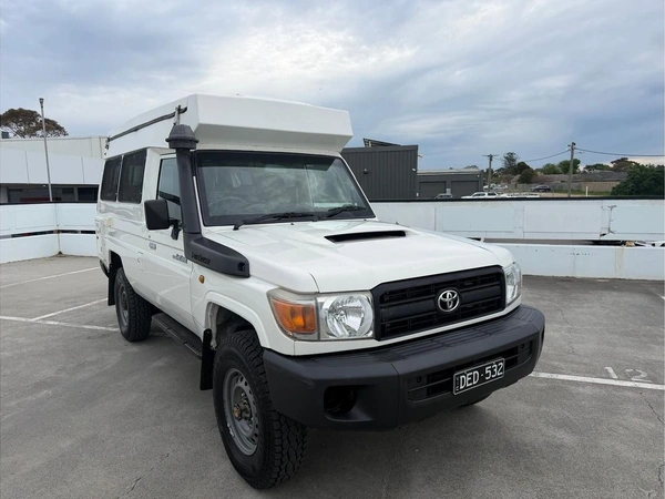 2014 Toyota Landcruiser Workmate Troopcarrier Manual 4WD Turbo Diesel