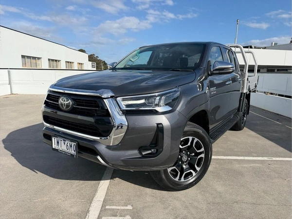 2022 Toyota Hilux SR5 Turbo Diesel 4WD Manual